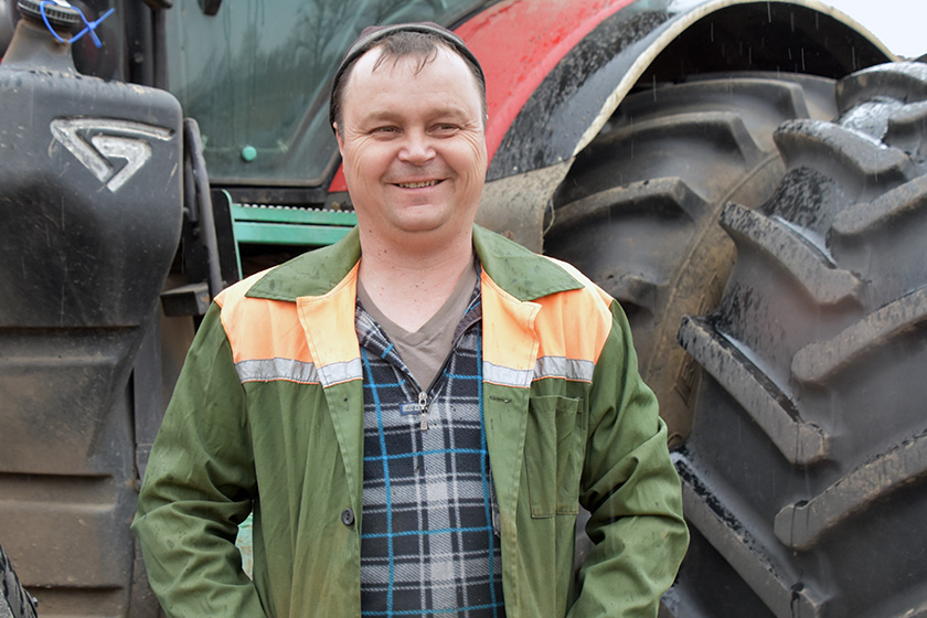 Руслан Ніколаев