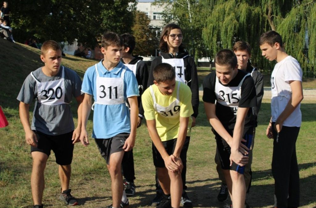 СОРЕВНОВАНИЯ ЛЕГКОАТЛЕТИЧЕСКОМУ КРОССУ ПРОШЛИ В ЧЕЧЕРСКОМ ТЕХНИЧЕСКОМ КОЛЛЕДЖЕ