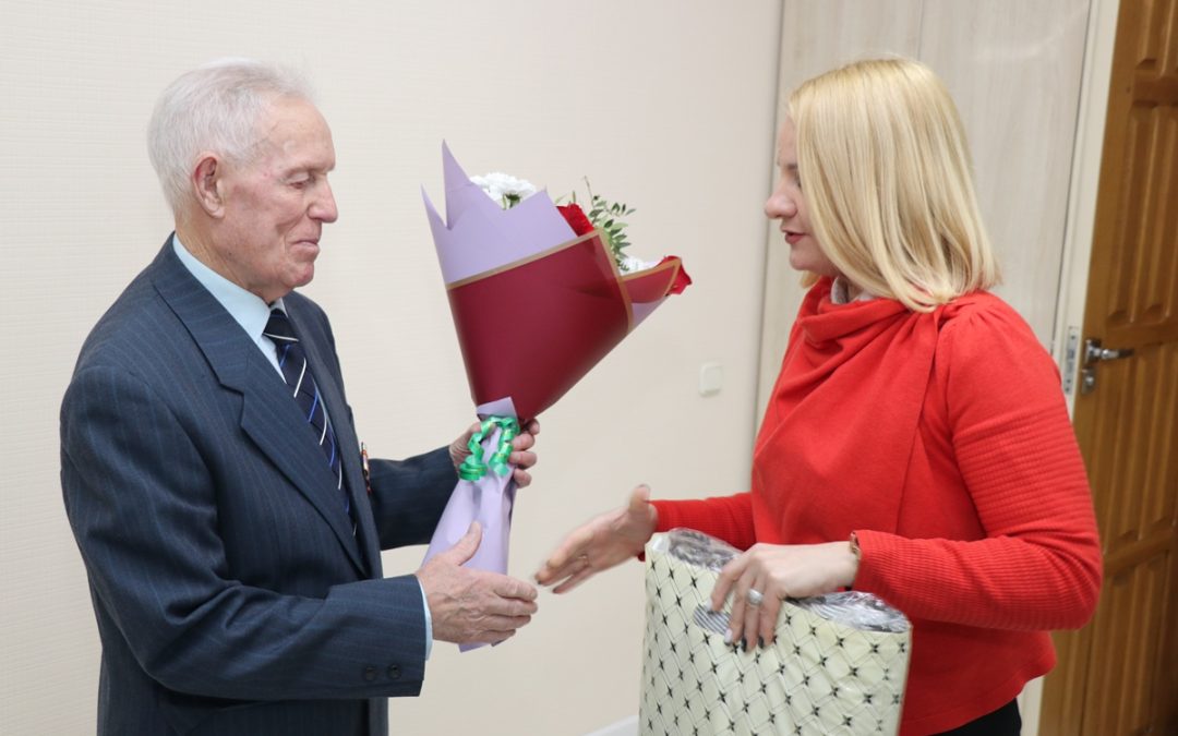 УВАЖАЕМОМУ ЧЕЛОВЕКУ РАЙОНА 85 ЛЕТ