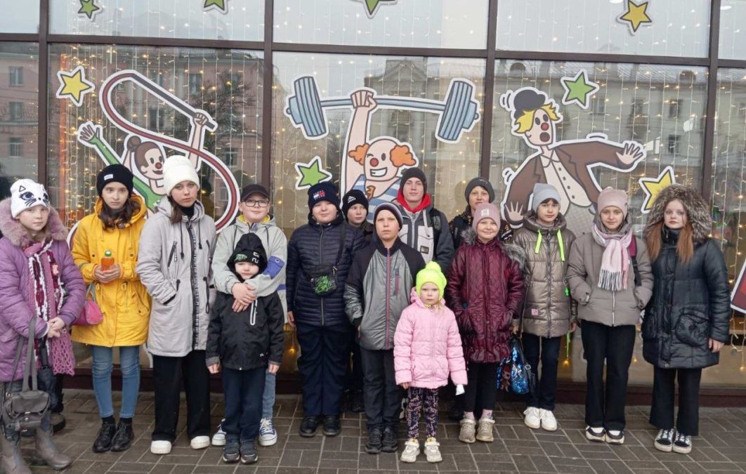 ПОСЕЩЕНИЕ НЕВЕРОЯТНОГО ЦИРКОВОГО ШОУ ПОД НАЗВАНИЕМ «АЛИВРУВЕР».