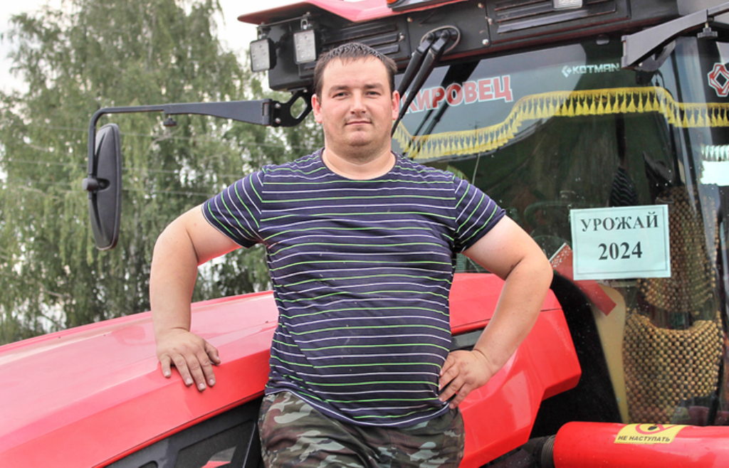 ЧАМУ АЛЯКСАНДР КУШНЯРОЎ З СЕЛЬГАСПРАДПРЫЕМСТВА «ЗАВІДАЎСКАЕ» «ВІНАВАЦІЦЬ» У АСАБІСТЫХ ПОСПЕХАХ КАЛЕГ І КУЗАЎ РАБОЧАГА АЎТАМАБІЛЯ