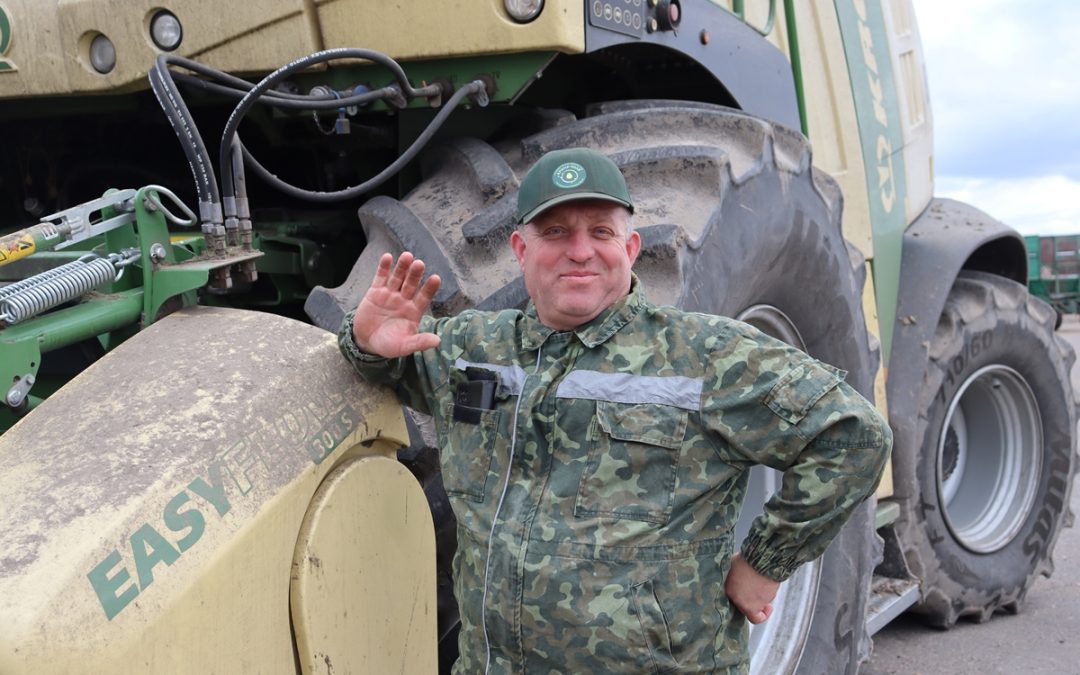 ГОДУ КАЧЕСТВА – РАБОЧУЮ ГАРАНТИЮ. МЕХАНИЗАТОРЫ ГОСУДАРСТВЕННОГО ПРЕДПРИЯТИЯ «ЭКСПЕРИМЕНТАЛЬНАЯ БАЗА «КРИНИЧНАЯ» — ОБ ИТОГАХ ЭТОГО ГОДА