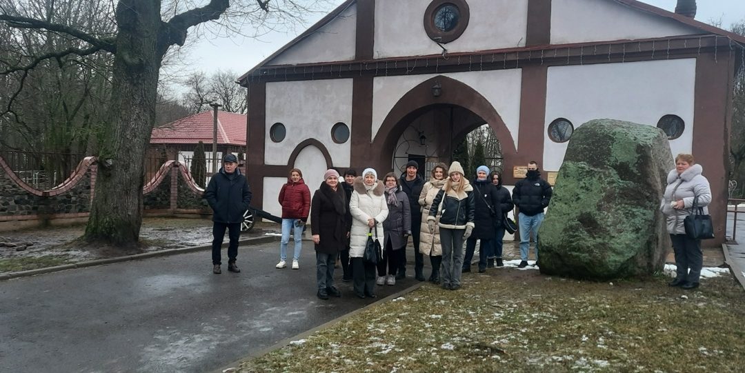 ИСТОЧНИКОМ ВДОХНОВЕНИЯ ДЛЯ АГРАРИЕВ ДОБРУША СТАЛ ДУКОРСКИЙ МАЁНТАК