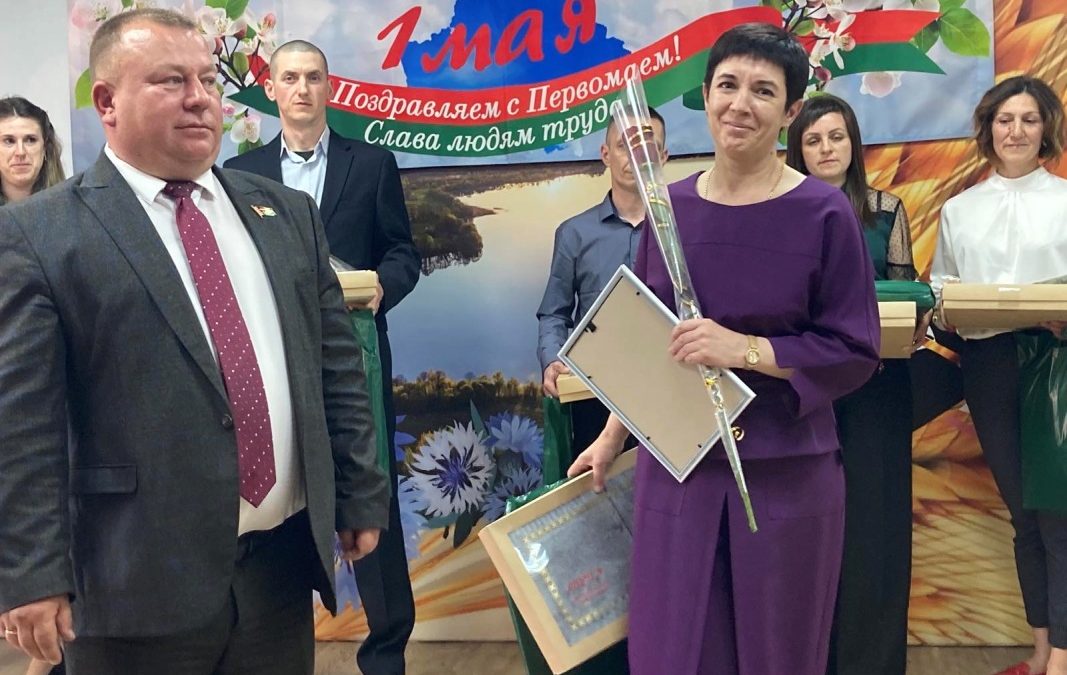 РОГАЧЕВСКИЙ РАЙОН:ЧЕСТВОВАНИЕ ЛУЧШИХ РАБОТНИКОВ ОАО «ТИХИНИЧИ»