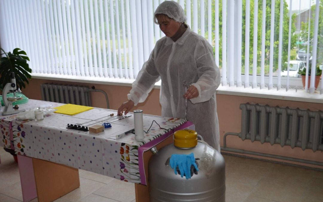 ИХ ТРУД НЕ ЗНАЕТ ВЫХОДНЫХ И ПРАЗДНИКОВ