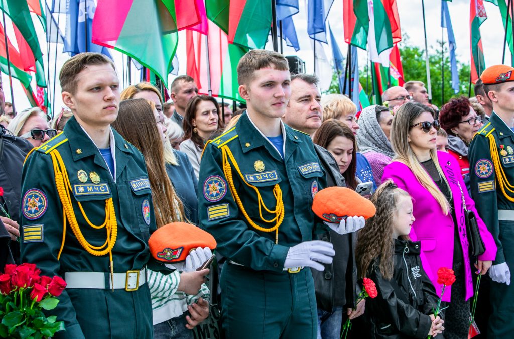 НИКТО НЕ ЗАБЫТ, НИЧТО НЕ ЗАБЫТО: В «ТРОСТЕНЦЕ» ПРОШЕЛ МИТИНГ-РЕКВИЕМ