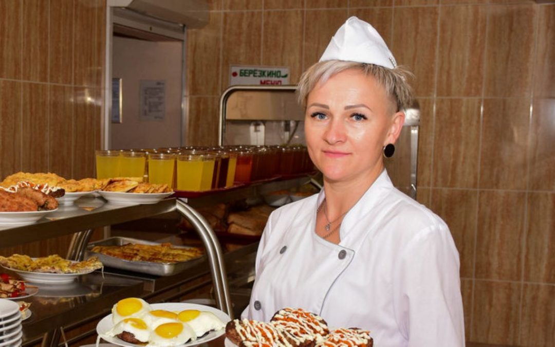 ВКУСНО, КАК В КАФЕ. УЗНАЛИ, ГДЕ В ГОМЕЛЬСКОЙ РАЙОНЕ МОЖНО ПООБЕДАТЬ ЗА 10 РУБЛЕЙ