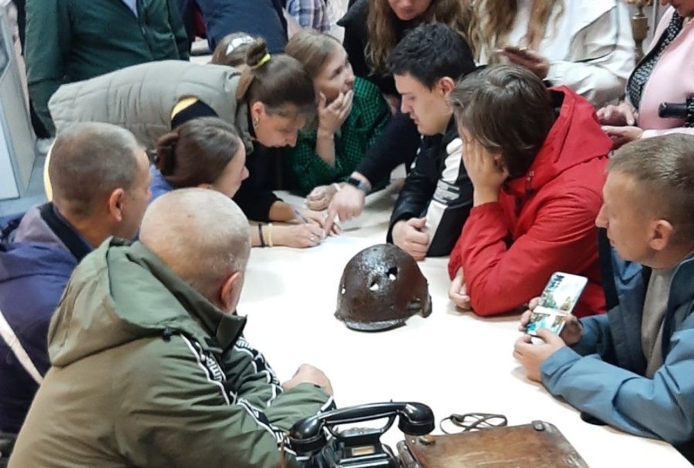 «КОД ПОБЕДЫ» РАСКРЫТ: РАБОТНИКИ ОАО «РОГАЧЕВСКИЙ МКК» ПРИНЯЛИ УЧАСТИЕ В ВОЕННО-ИСТОРИЧЕСКОМ КВЕСТЕ, ПОСВЯЩЕННОМ ДНЮ НЕЗАВИСИМОСТИ