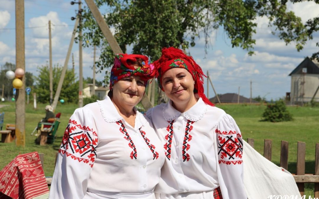 ДЕРЕВНЯ ВЫСОКАЯ КОРМЯНСКОГО РАЙОНА ОТПРАЗДНОВАЛА СТО ПЕРВЫЙ ДЕНЬ РОЖДЕНИЯ