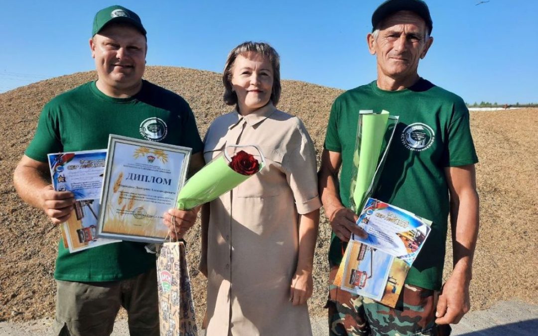 В КСУП «ЛЕПЕШИНСКИЙ» ЕСТЬ ПЕРВЫЕ ТЫСЯЧНИКИ