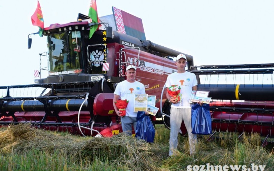 В ОАО «КОМБИНАТ «ВОСТОК» С ТЫСЯЧНЫМ НАМОЛОТОМ ПОЗДРАВИЛИ ДВА ЭКИПАЖА ЗЕРНОУБОРОЧНЫХ КОМБАЙНОВ