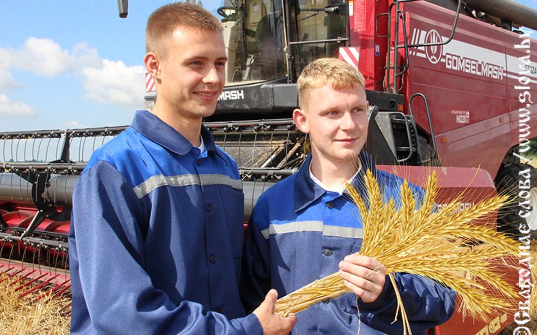 МОЛОДЕЖЬ В ДЕЛЕ