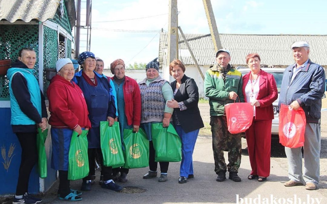 В ОАО «ЭКСПЕРИМЕНТАЛЬНАЯ БАЗА «ПЕНЧИН» ЧЕСТВОВАЛИ ПЕНСИОНЕРОВ И СЕЛЬСКИХ ТРУЖЕНИКОВ