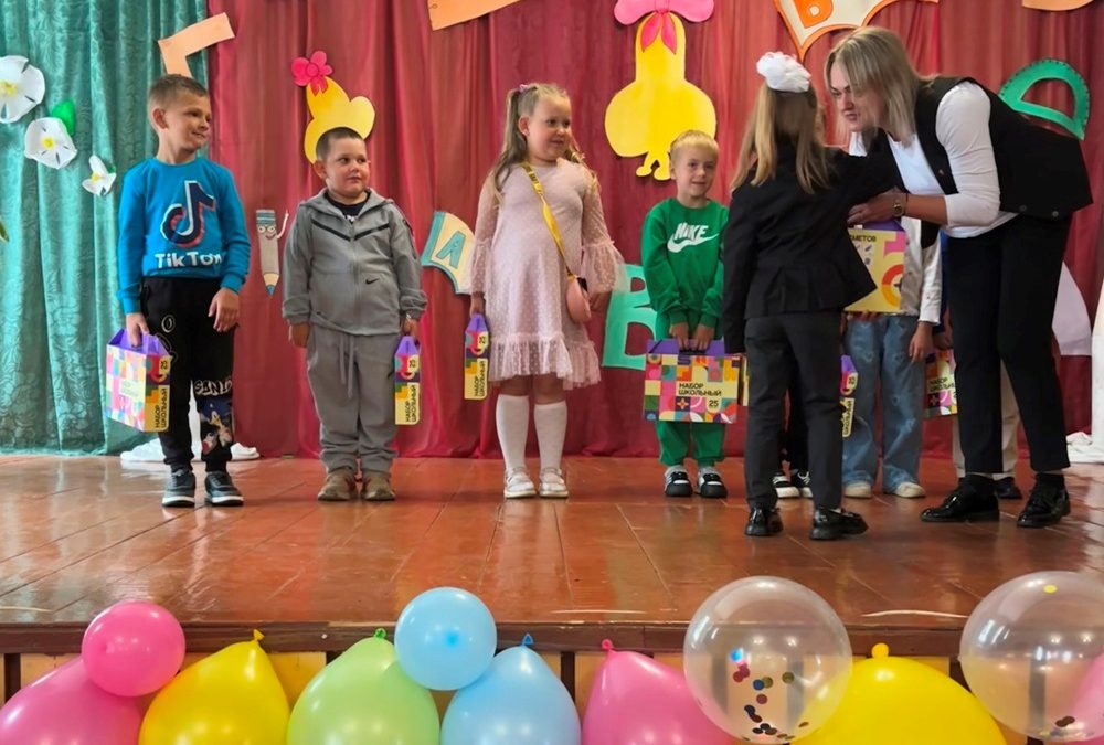 ПЕРВОКЛАССНЫЙ СТАРТ: В СУП «ЗАБОЛОТЬЕ-2010» ПОЗДРАВИЛИ БУДУЩИХ УЧЕНИКОВ