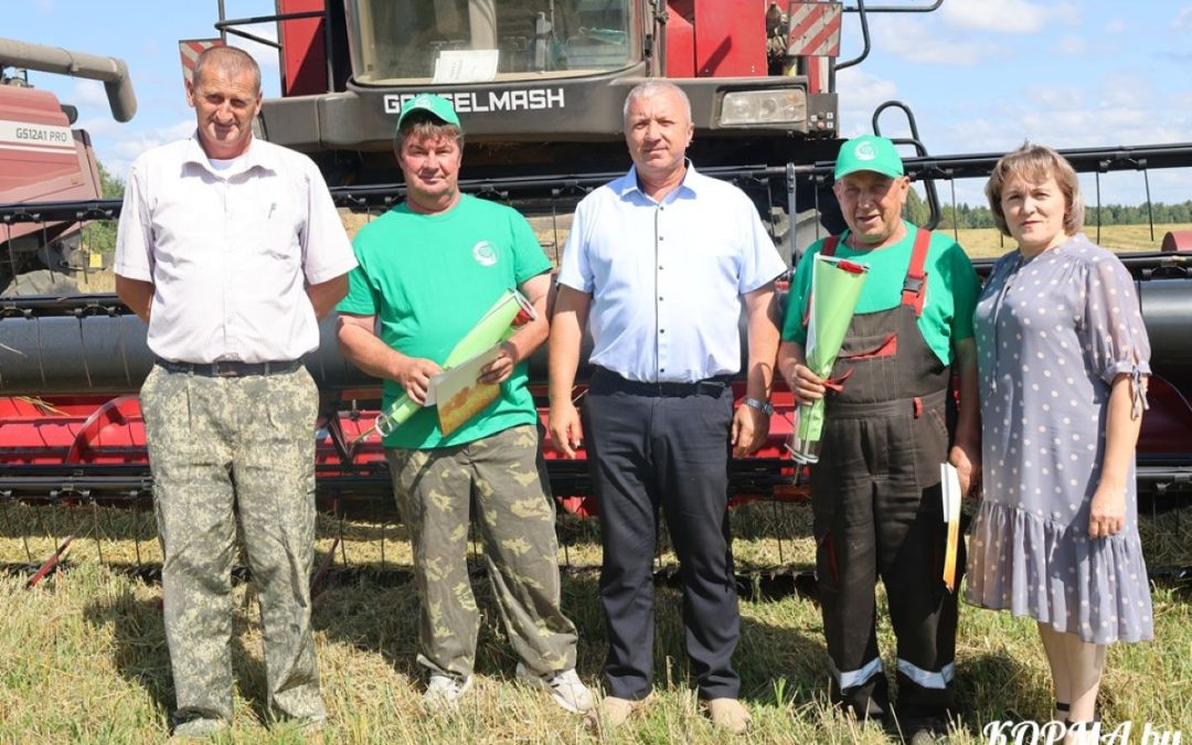 НОВЫЙ ДЕНЬ ПРИНЁС ОЧЕРЕДНЫЕ ПОБЕДЫ АГРАРИЯМ КОРМЯНСКОГО РАЙОНА