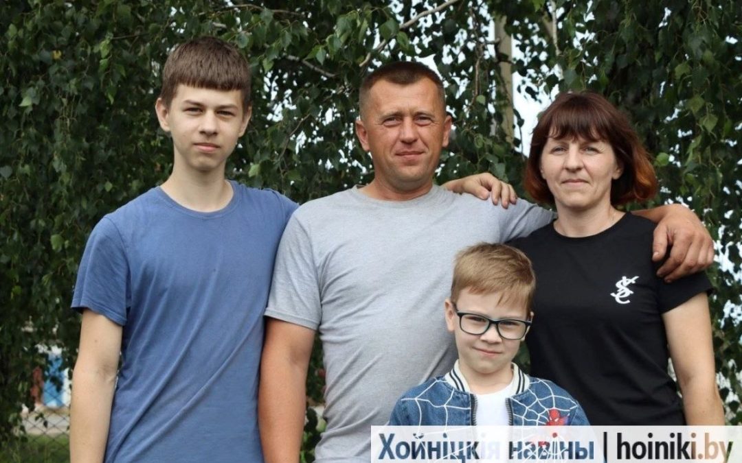 НАДЗЕЙНЫ ТЫЛ ХЛЕБАРОБАЎ: ШЧАСЦЕ — КАЛІ СЯМ’Я ПОБАЧ. ЛЮБІМАЕ ПОЛЕ ТОЕ, ДЗЕ БОЛЬШ НАМАЛОТАЎ