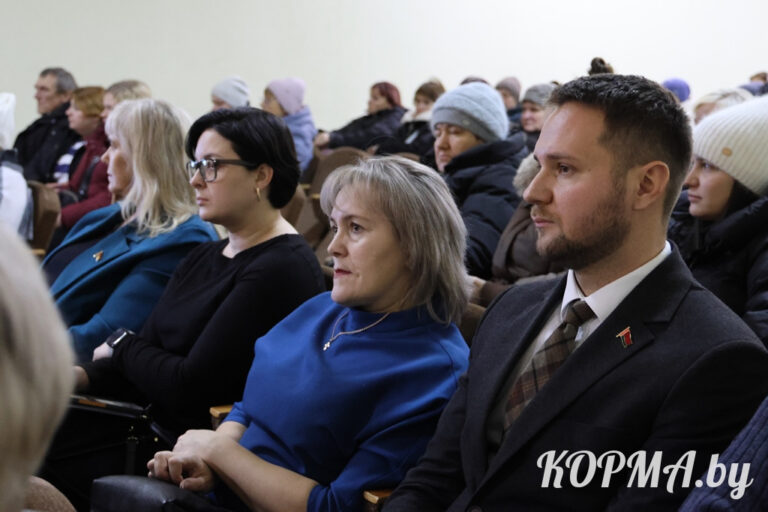 БЛАГОУСТРОЙСТВО – ДЕЛО ОБЩЕЕ: В АГРОГОРОДКЕ ЛИТВИНОВИЧИ ПРОШЁЛ СЕЛЬСКИЙ СХОД ГРАЖДАН