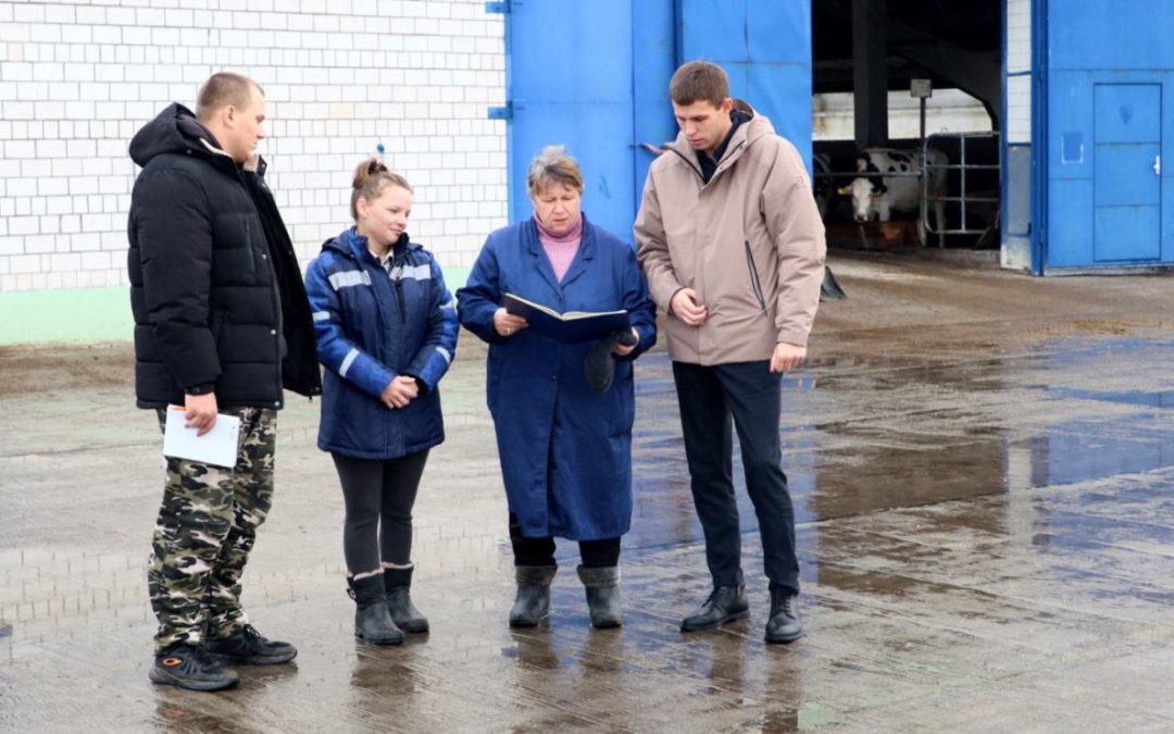 В ПРЕДДВЕРИИ ПРОФЕССИОНАЛЬНОГО ПРАЗДНИКА — О МОЛОДОМ РУКОВОДИТЕЛЕ, СТАБИЛЬНОМ КОЛЛЕКТИВЕ И МОЛОКЕ ЭКСТРА-КЛАССА