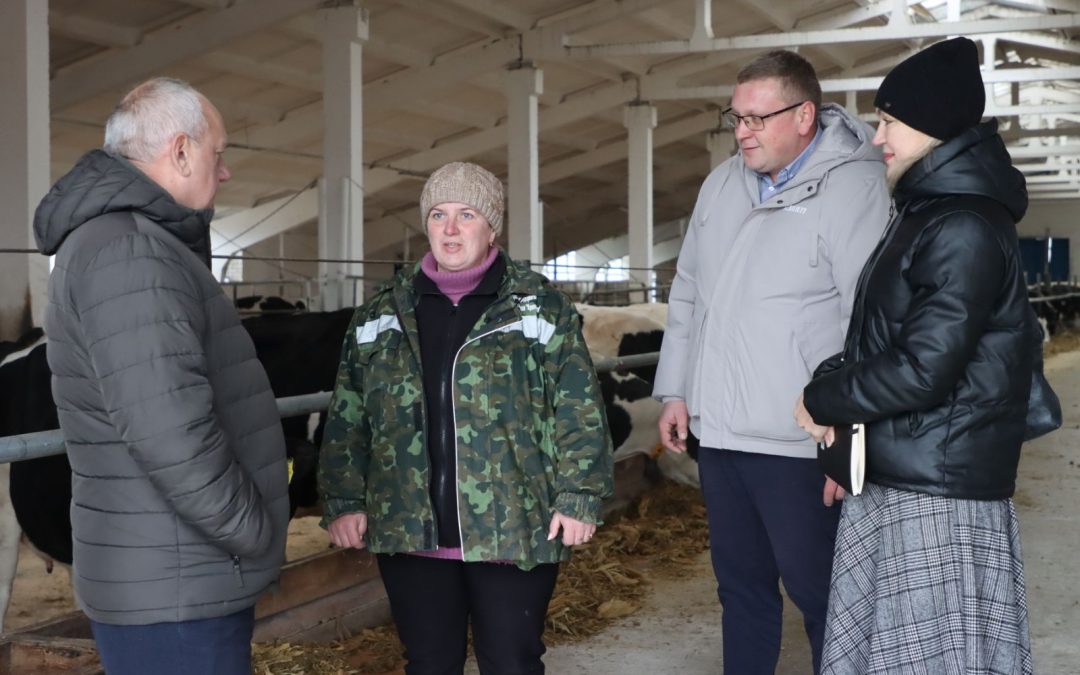 МЕСЯЧНИК БЕЗОПАСНОСТИ В ЖИВОТНОВОДСТВЕ ПРОХОДИТ В МОЗЫРСКОМ РАЙОНЕ