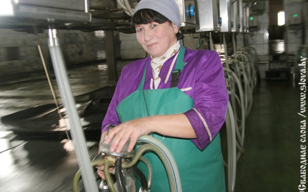 В ТРУДОВОМ РИТМЕ