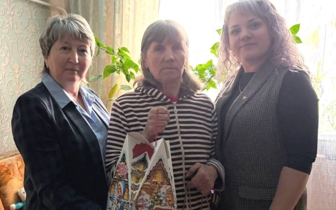 ТЕПЛА И ВНИМАНИЯ МНОГО НЕ БЫВАЕТ