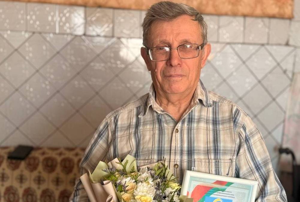 АЛЕКСАНДР КАРЕБО — ОБРАЗЕЦ ПРЕДАННОСТИ РОДНОЙ ЗЕМЛЕ И СЕЛЬСКОМУ ХОЗЯЙСТВУ ГОМЕЛЬСКОГО РАЙОНА