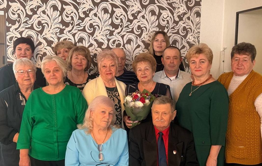 ДВЕ ЖЕНЩИНЫ, ЧЬЯ ПРОФЕССИОНАЛЬНАЯ ДЕЯТЕЛЬНОСТЬ МНОГО ДЕСЯТИЛЕТИЙ БЫЛА СВЯЗАНА С ГОМЕЛЬСКИМ РАЙОНОМ, ОТМЕТИЛИ СВОИ ЮБИЛЕИ