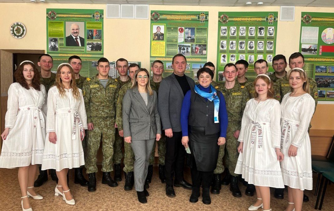 «НАРОД И АРМИЯ ЕДИНЫ»: ПОЗДРАВЛЕНИЯ В КАНУН ДНЯ ЗАЩИТНИКОВ ОТЕЧЕСТВА