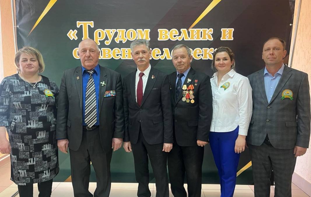 В РАМКАХ АКЦИИ «НАШ ЖИВОТНОВОД»: ВИЗИТ ДОБРУШСКОЙ ДЕЛЕГАЦИИ В ЧЕЧЕРСК