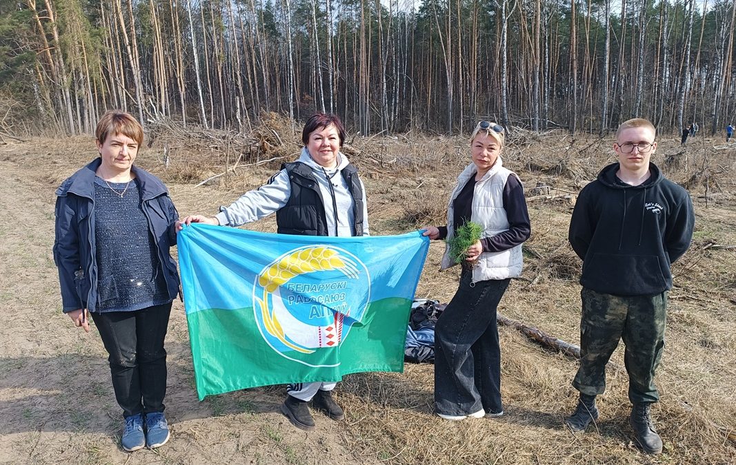 ПРОФСОЮЗНЫЙ ДЕСАНТ: АКЦИЯ «ЛЕС! ДАБРО! ПАРАДАК!»
