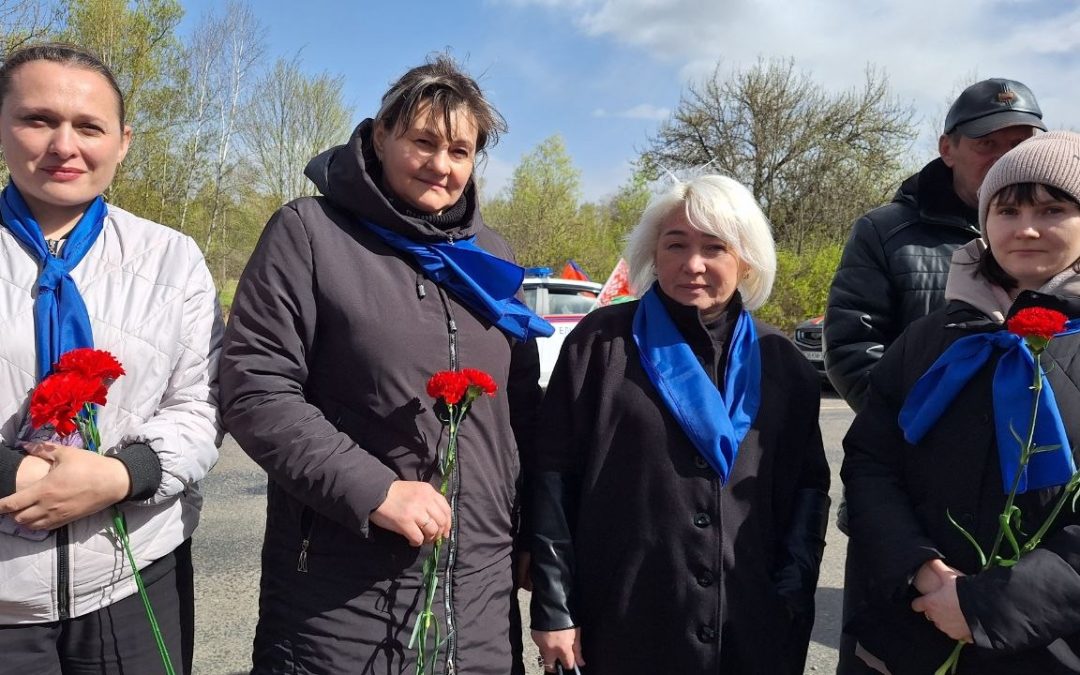 АВТОПРОБЕГ «ДОРОГАМИ ПАМЯТИ», ПРИУРОЧЕННЫЙ 40-Й ГОДОВЩИНЕ АВАРИИ НА ЧЕРНОБЫЛЬСКОЙ АЭС ПРОШЕЛ В ЕЛЬСКОМ РАЙОНЕ