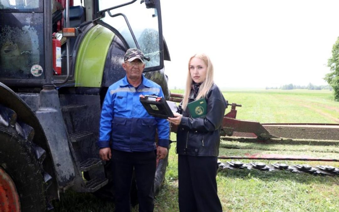 В ЖЛОБИНСКОМ РАЙОНЕ НАЧАЛАСЬ КОСОВИЦА ТРАВ