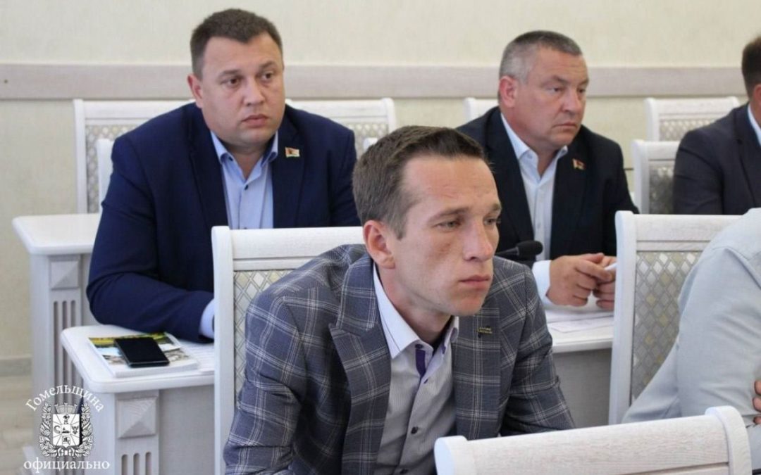 КУРС НА ЭФФЕКТИВНОСТЬ! МОЛОДЫЕ УПРАВЛЕНЦЫ БРАГИНЩИНЫ — В «ШКОЛЕ МОЛОДОГО РУКОВОДИТЕЛЯ»