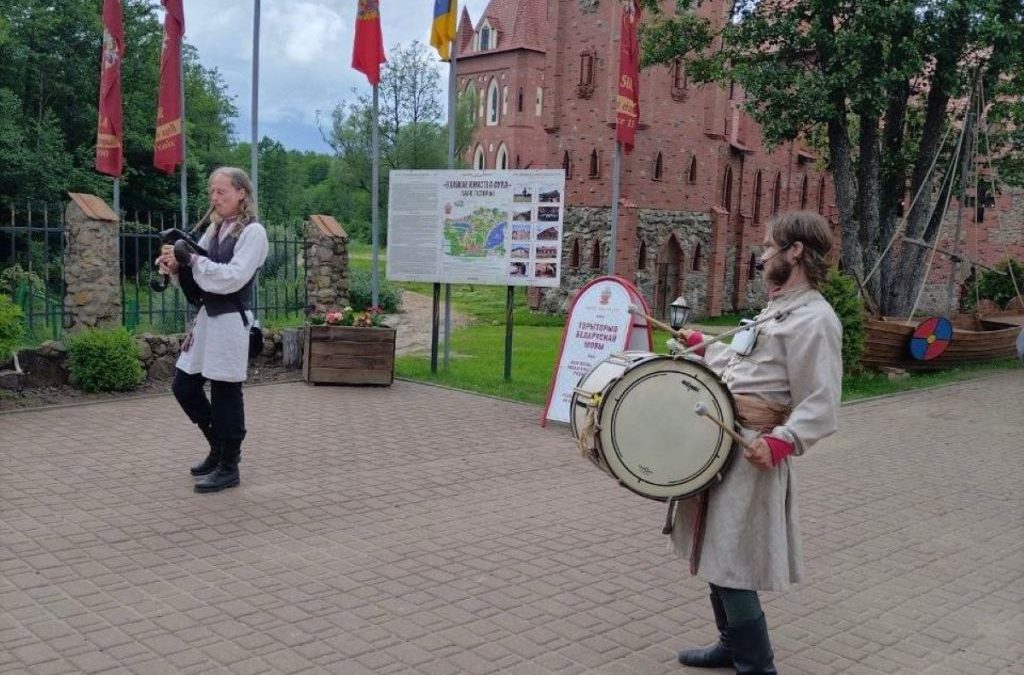 НЕЗАБЫВАЕМОЕ ПУТЕШЕСТВИЕ В ИСТОРИЮ: ЧЛЕНЫ ПРОФСОЮЗА КСУП «УРИЦКОЕ» ПОСЕТИЛИ СУЛУ!