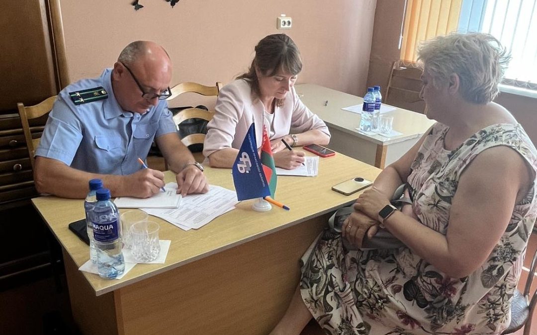 ЗАЩИТА ТРУДОВЫХ ПРАВ: КАКИЕ ВОПРОСЫ ИНТЕРЕСОВАЛИ ГРАЖДАН ВО ВРЕМЯ ПРОФСОЮЗНОГО ПРАВОВОГО ПРИЕМА
