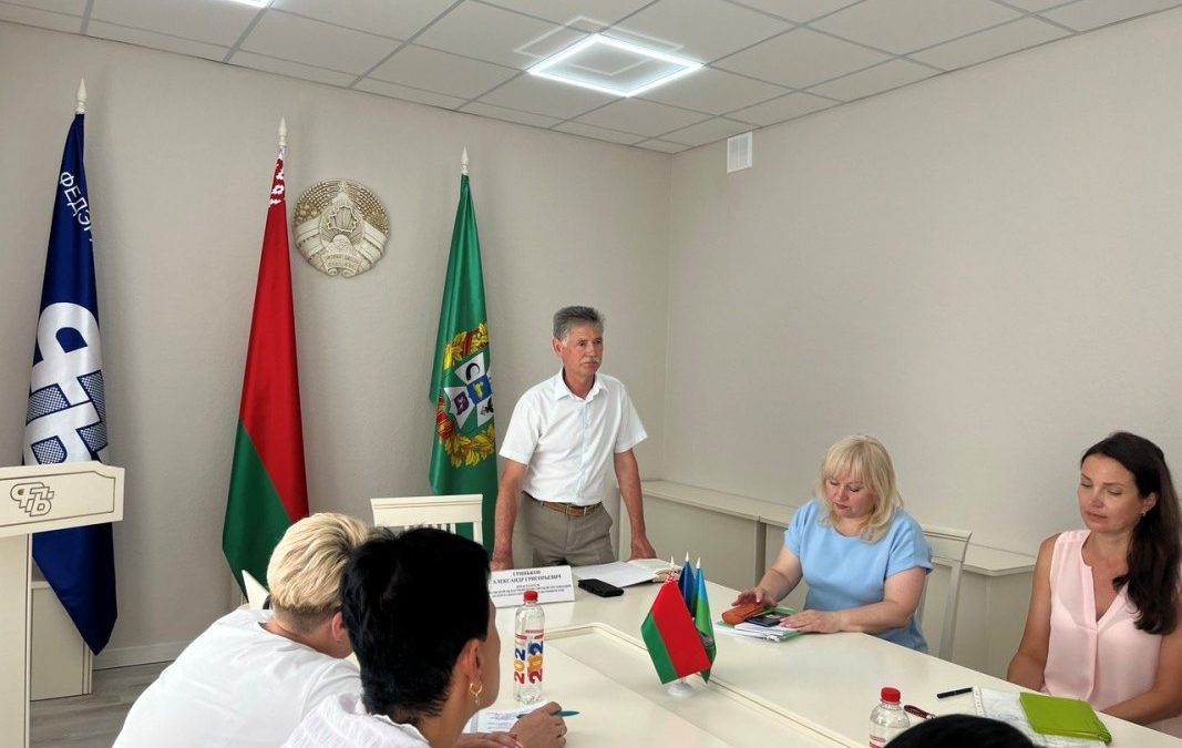 В ГОМЕЛЬСКОЙ ОБЛАСТИ ПРОШЕЛ ОБУЧАЮЩИЙ СЕМИНАР ДЛЯ ПРОФСОЮЗНЫХ КАДРОВ И АКТИВА АПК