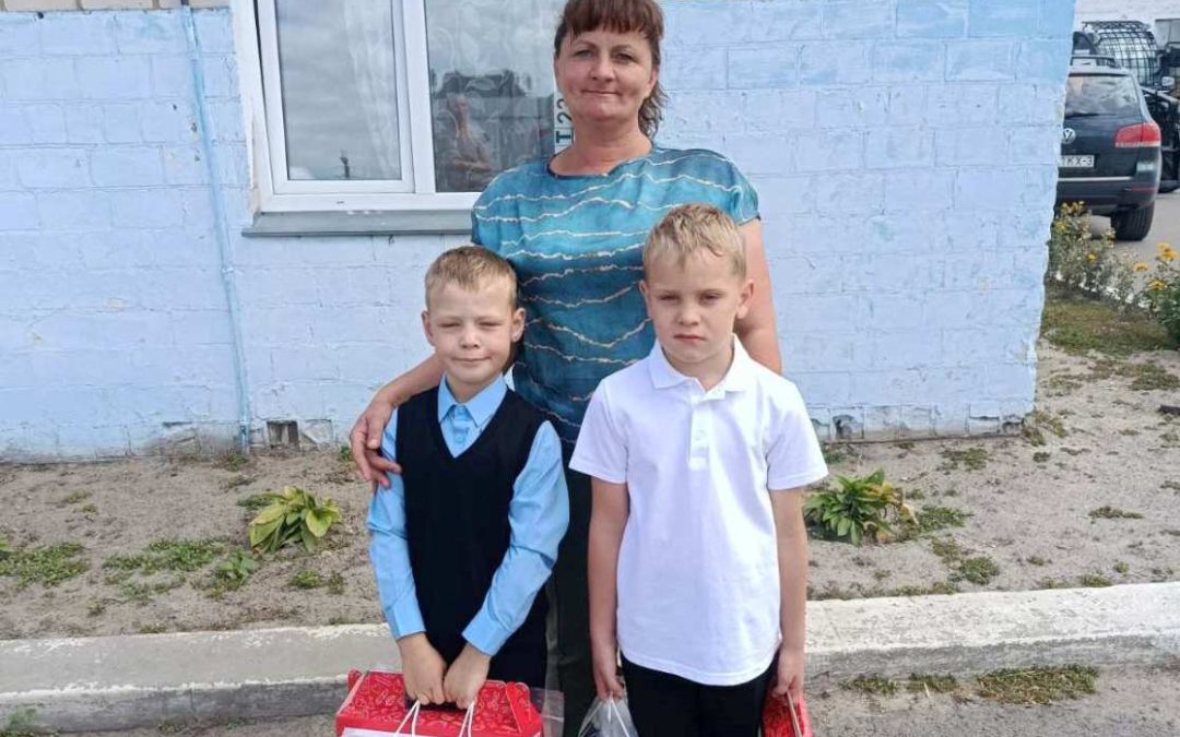 ПЕРВЫЕ РАНЦЫ И СЛАДКИЕ ПОДАРКИ: КАК ПРОФСОЮЗ «ВЕЛЕТИН АГРО» ПОЗДРАВЛЯЛ БУДУЩИХ ПЕРВОКЛАССНИКОВ