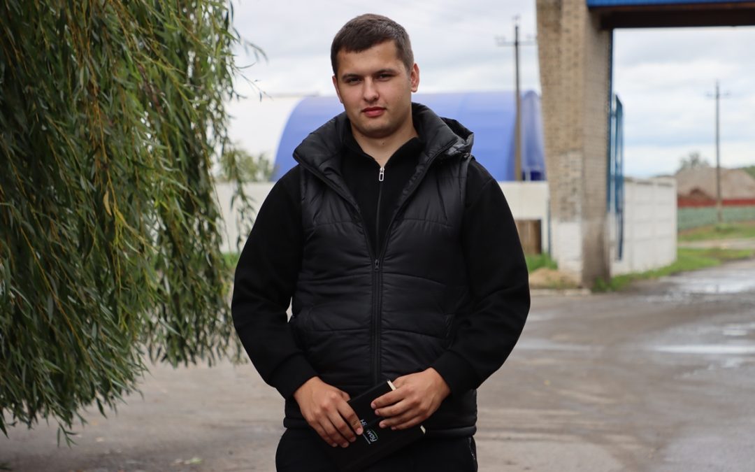 НОВЫЕ КАДРЫ ДЛЯ СЕЛА